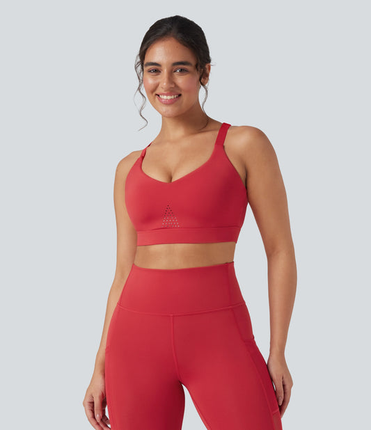 SpeedWave™ Medium Support Molded Cups Perforated Adjustable Hook Quick Dry Training Sports Bra