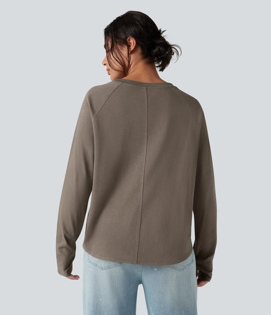 Round Neck Raglan Long Sleeve Thumb Holes Curved Hem Relaxed Casual Cotton T-Shirt